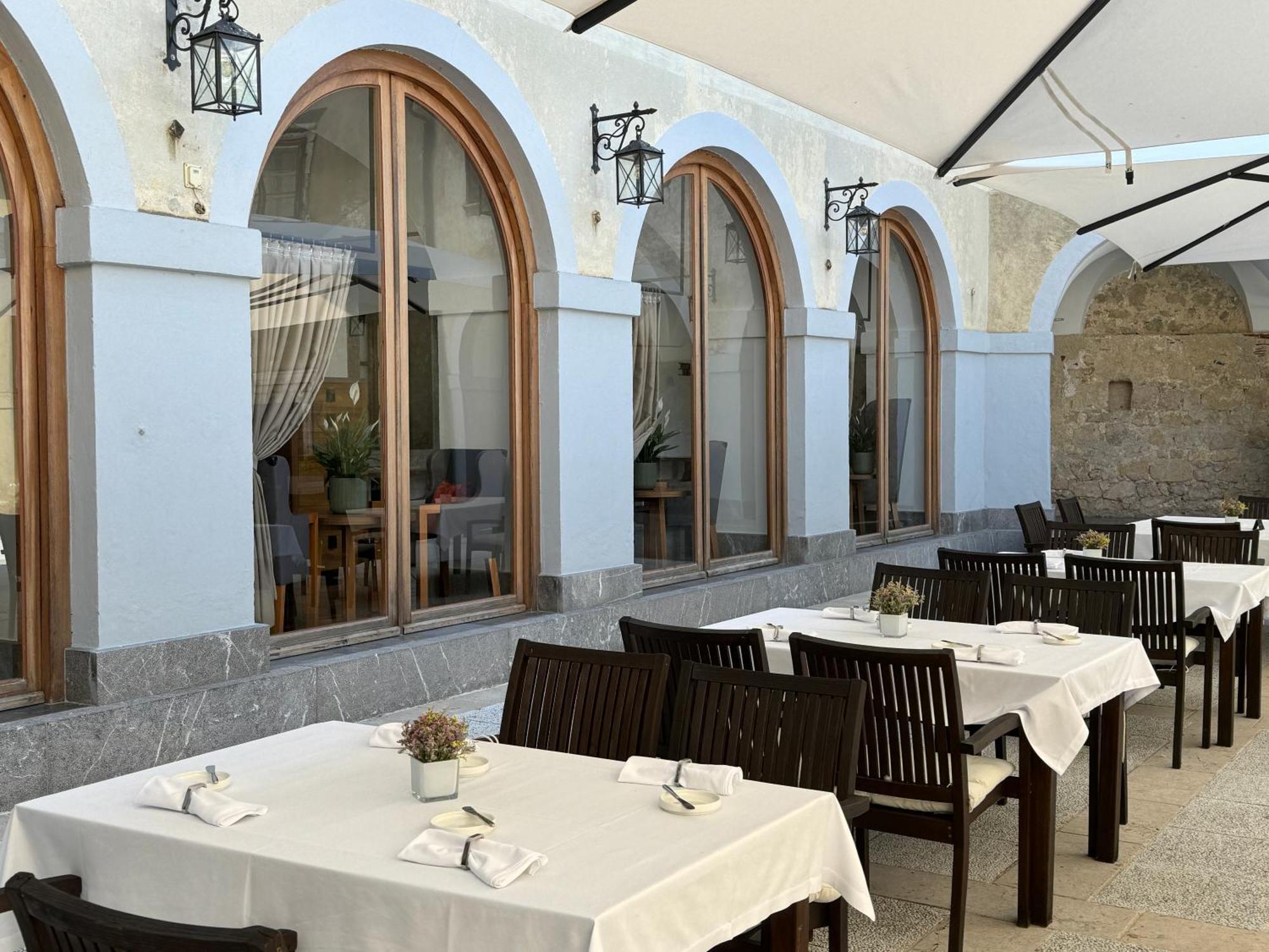 Hotel Grad Otocec - Relais Chateaux エクステリア 写真